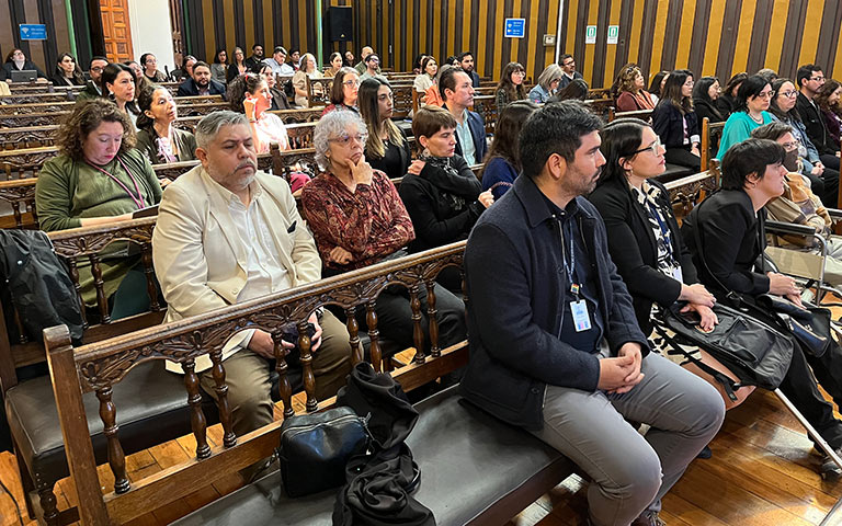 Participantes de la actividad que se efectuó en la Universidad Tecnológica Metropolitana (UTEM).