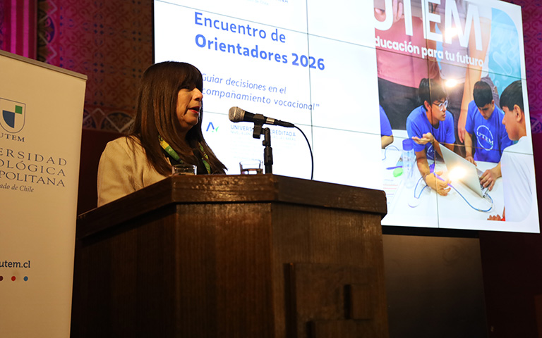 Vicerrectora Académica de la UTEM, Sandra Gaete