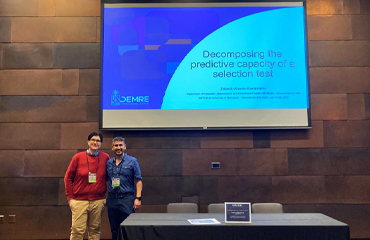 Dos profesionales del DEMRE en congreso IMPS