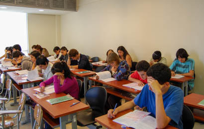 Estudiantes universitarios.